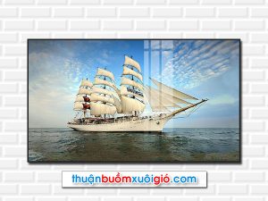 Mẫu tranh khổ ngang thuận buồm xuôi gió in tráng gương đẹp